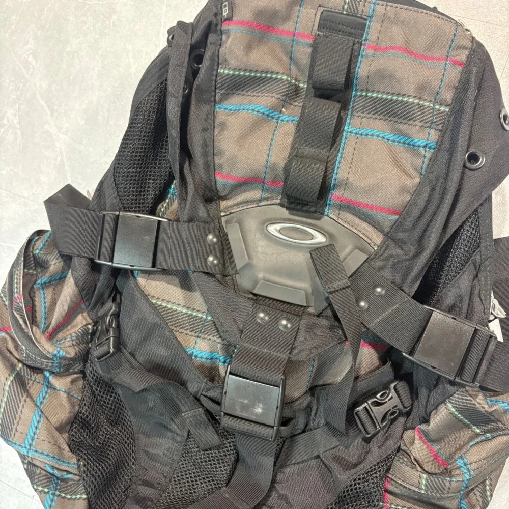 Oakley Kitchen Sink Backpack Brown Plaid Y2K Technical Gear Rugged Utility Bag